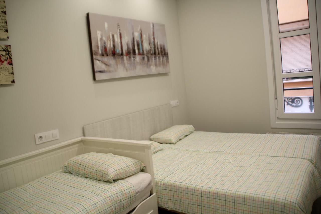 Apartamentos Logrono Centro Eksteriør billede